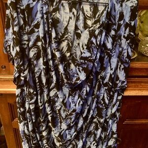 Blue and Black Feather Print top 3X